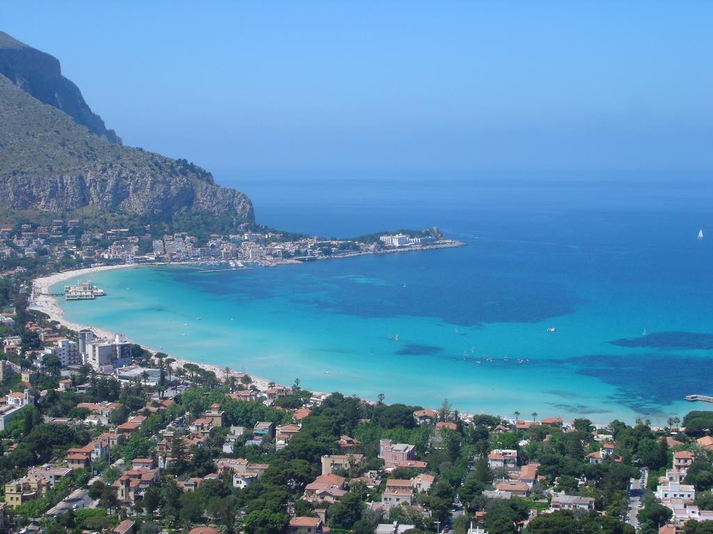 Mondello Luxury Apartment On The Beach מראה חיצוני תמונה