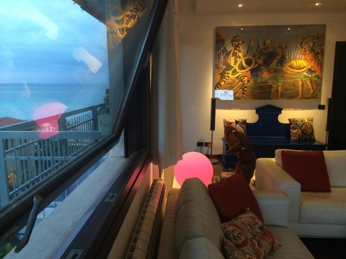 Mondello Luxury Apartment On The Beach מראה חיצוני תמונה